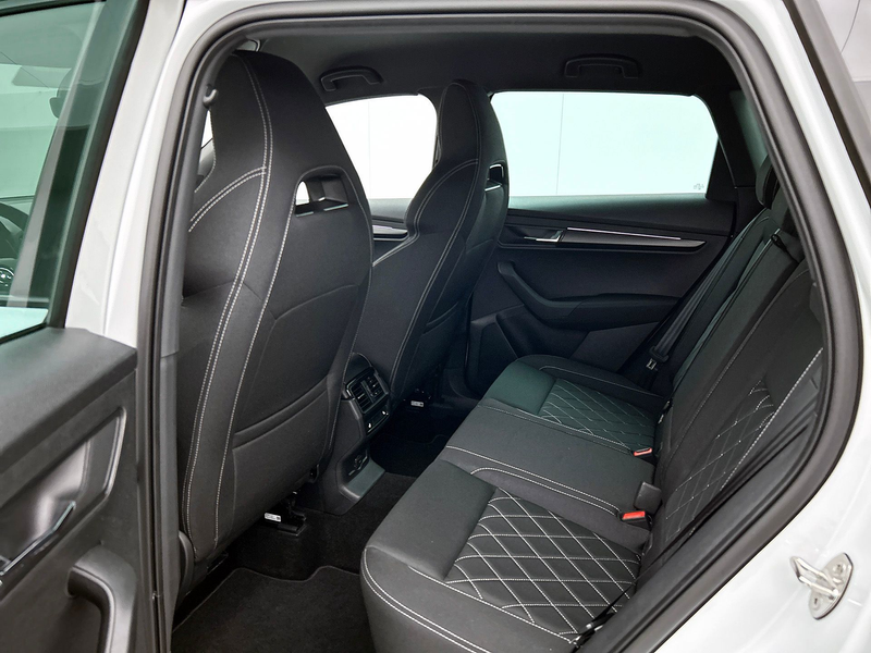 Skoda Karoq 1.5 TSI ACT Sportline Business | Automaat | Adapti — photo 27