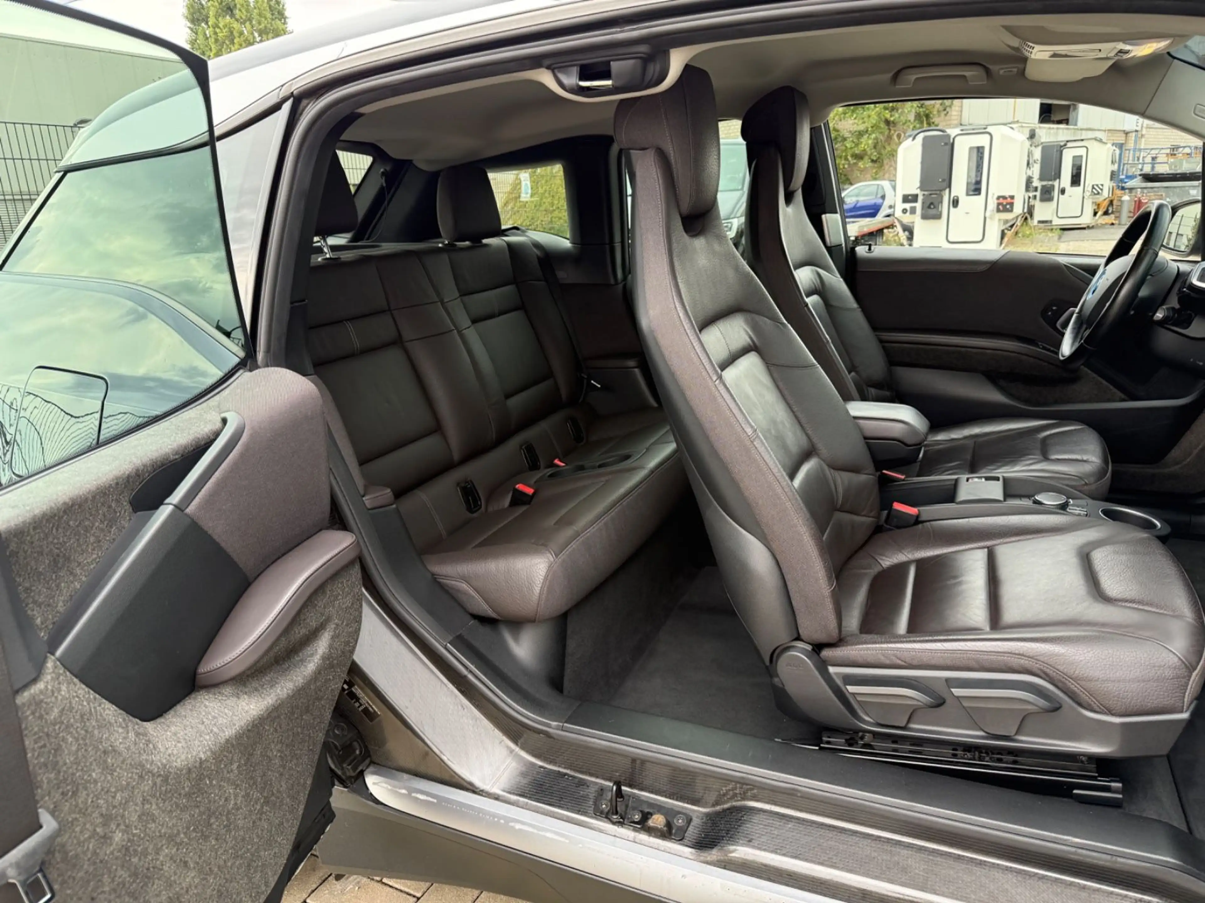 BMW i3 Basis/LED/Leder/ACC/Keyless/Navi/Kamera — photo 24