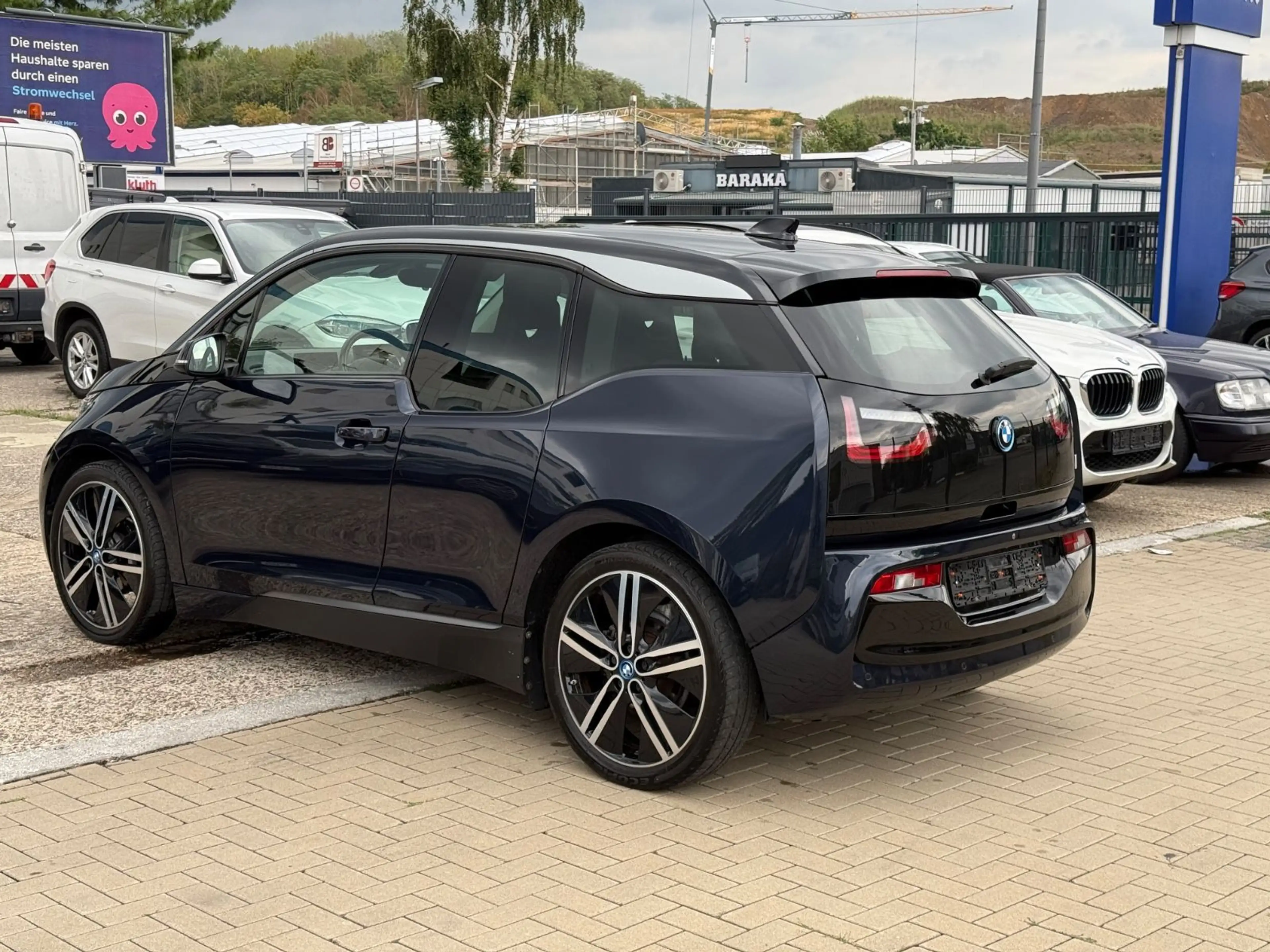 BMW i3 Basis/LED/Leder/ACC/Keyless/Navi/Kamera — photo 8