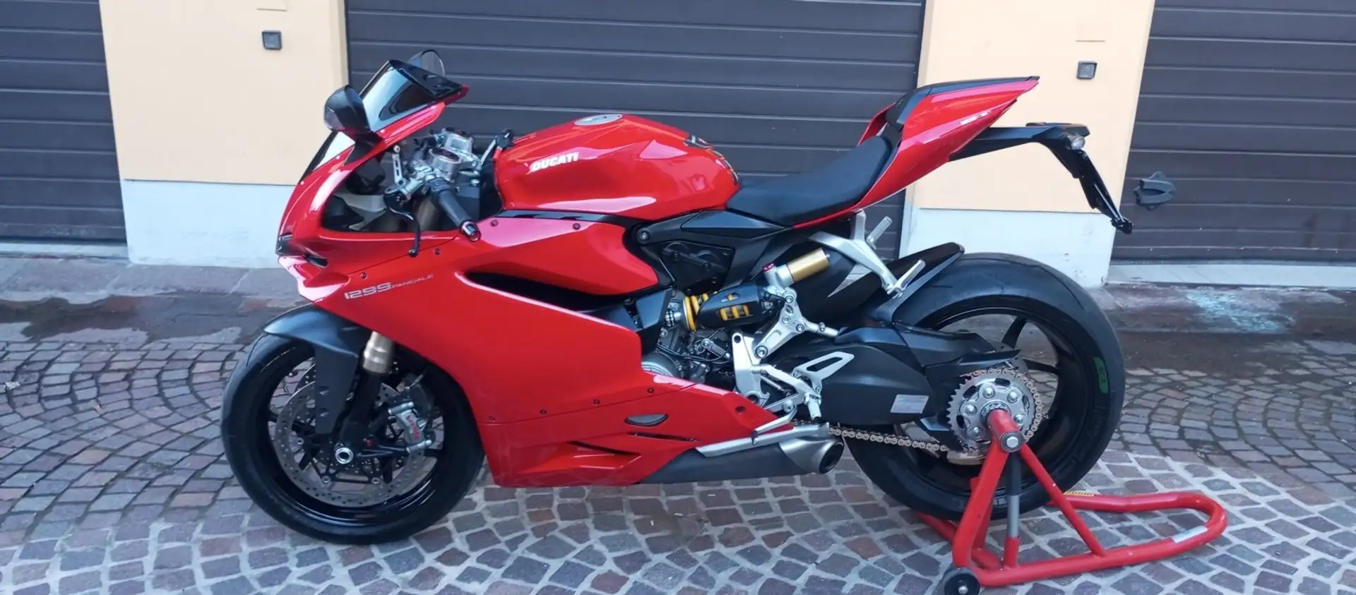 Ducati 1299 Panigale Rojo - 2