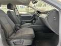 Volkswagen Passat Variant 2.0 TDI DSG Winterpaket Klimapake - thumbnail 12