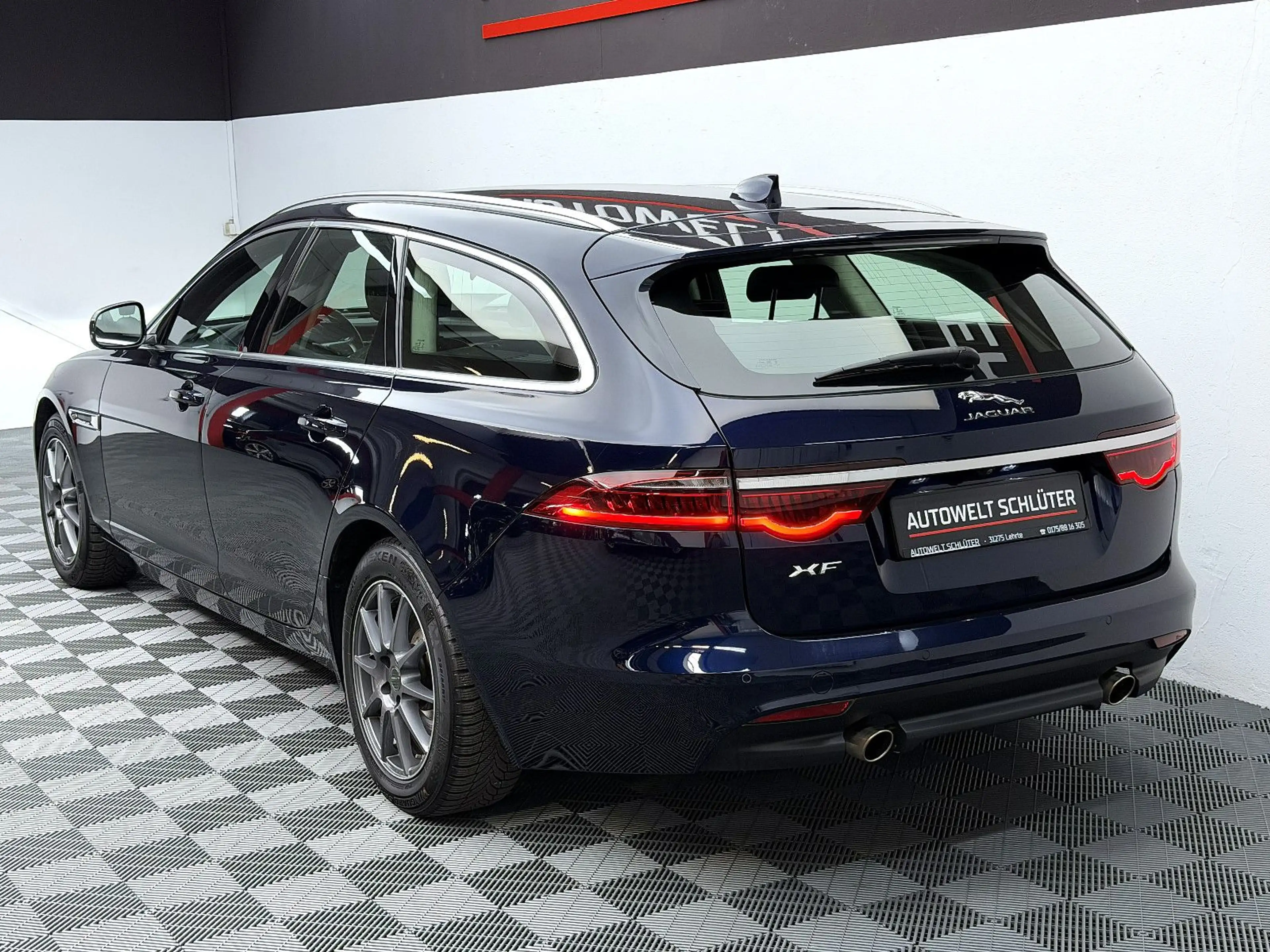 Jaguar XF Sportbrake Prestige *LED*SHZ*AHK*RFK* — photo 4