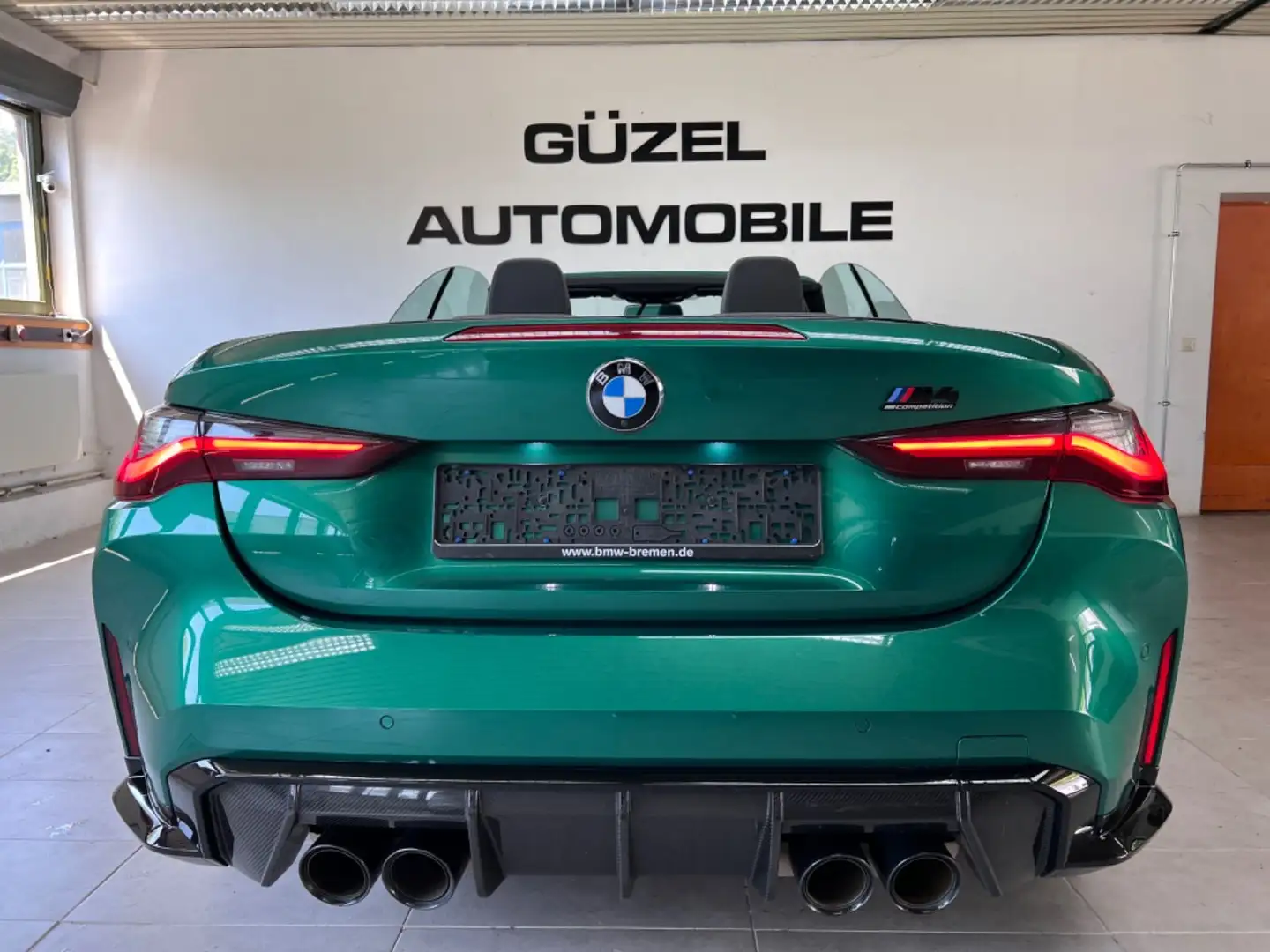 BMW M4 Cabrio xDrive Competition/LASER/HUD/M-CARBON/ Grün - 1