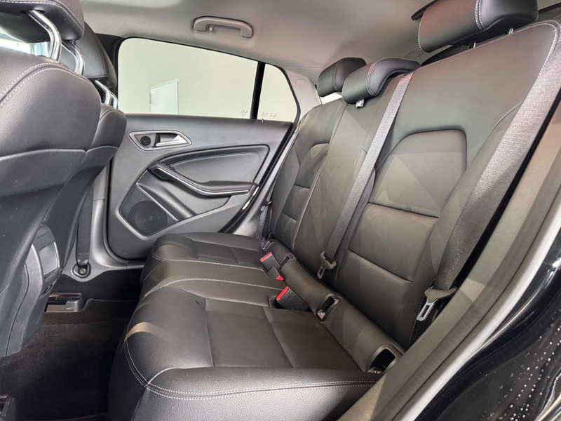 Mercedes-Benz CLA 250 CLA 250SB*MULTIBEAM*COMMAND*KAMERA*TOTWINKEL*LED — photo 13