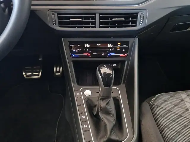 Volkswagen Taigo view 12