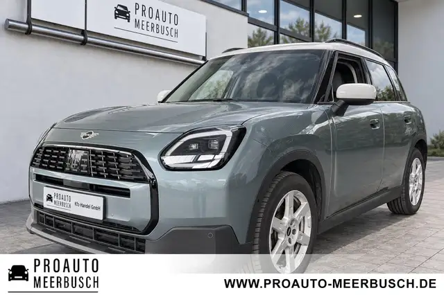 MINI Cooper C Countryman PAKET M/HUD/PANO/KMFRTZGNG
