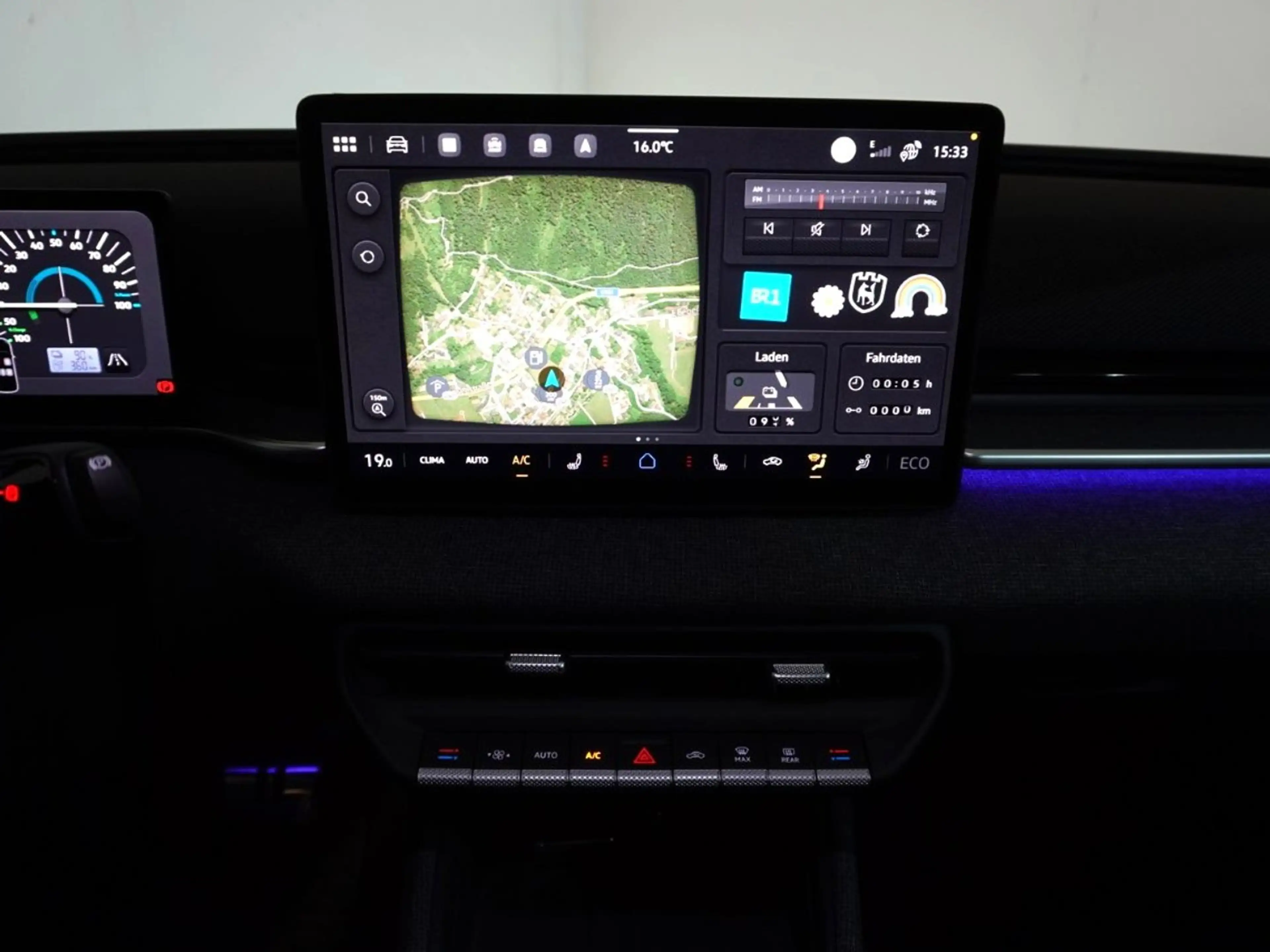 Volkswagen ID. Polo VW ID. Polo Style Edition+ 155 kW - 52 kWh — photo 12