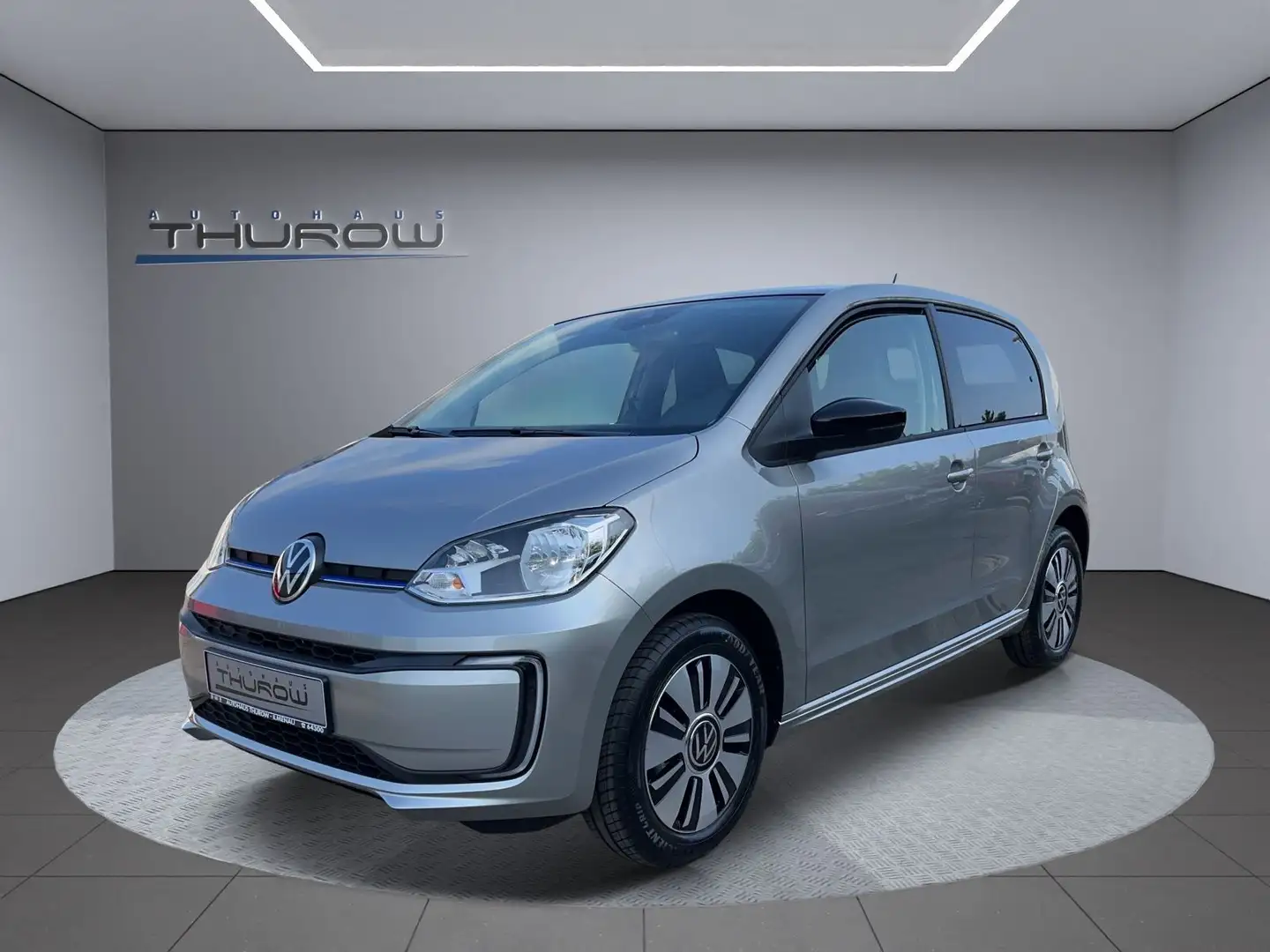 Volkswagen up! Edition Klima SH LM CCS APS Kamera GRA DAB Silber - 1
