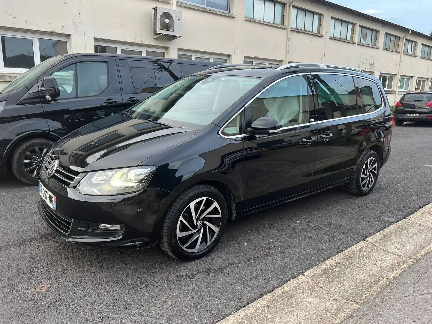 Volkswagen Sharan 2.0 TDI 150 BlueMotion Technology Connect - 1