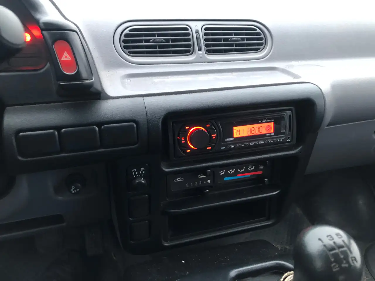 Nissan Vanette 2.3 E Basis, foto 9