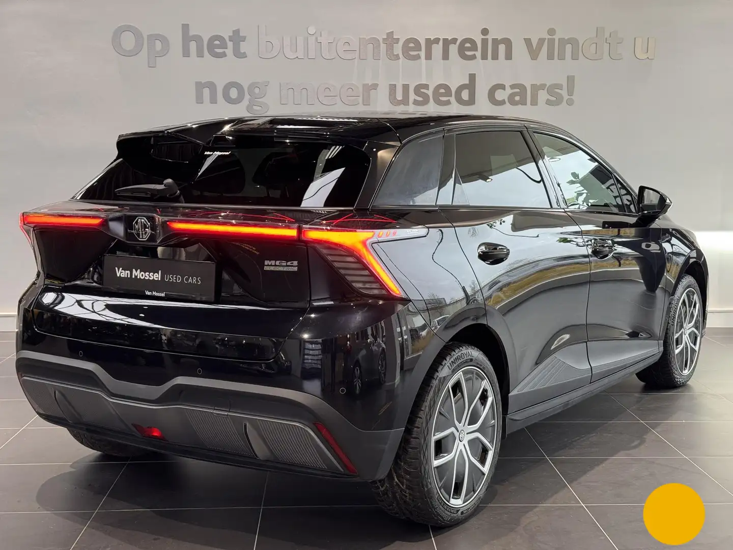 MG MG4 64 kWh Luxury Noir - 2