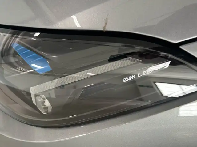 BMW 1 Series view 10