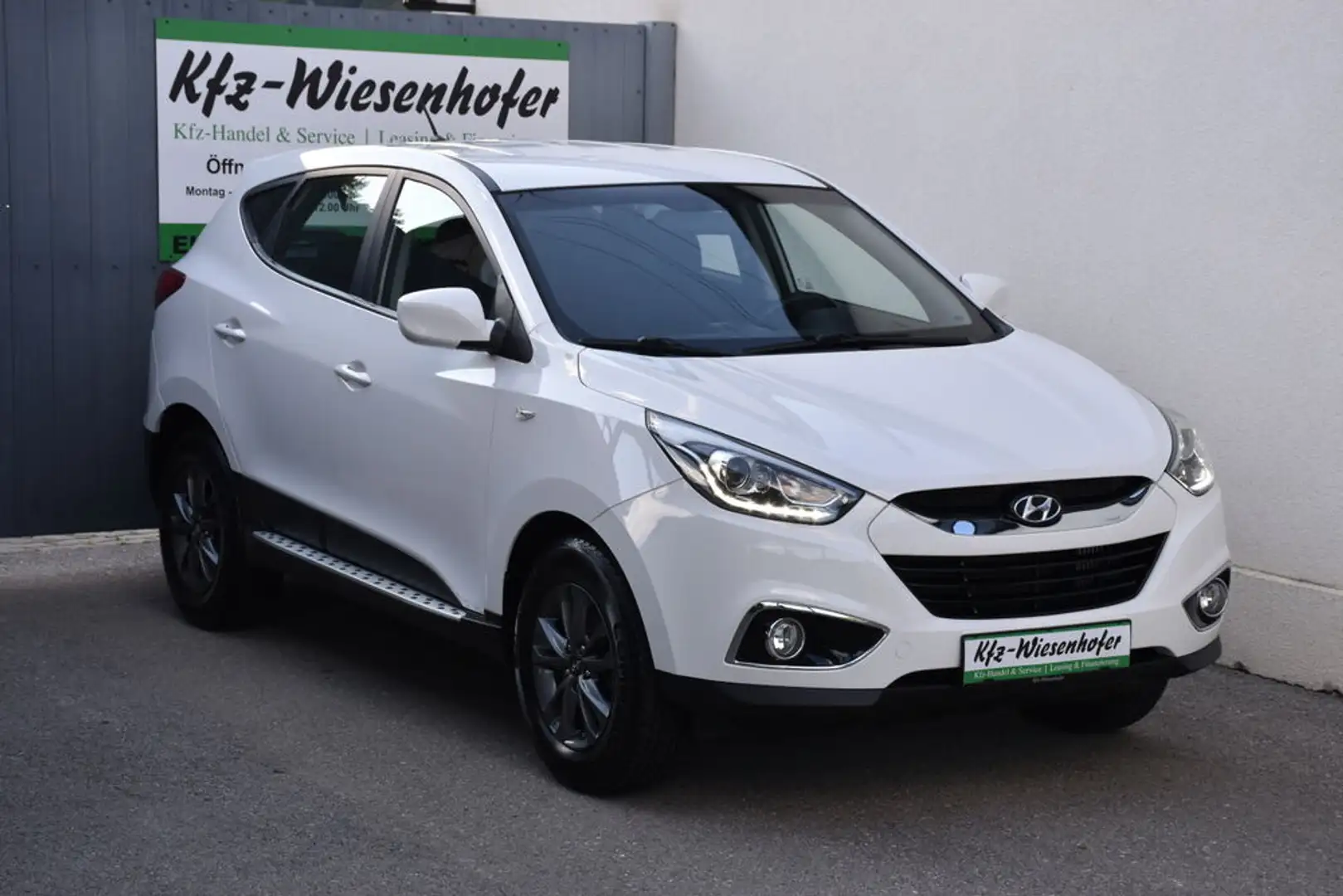 Hyundai iX35 Life 2WD / Pickerl NEU / Wit - 1