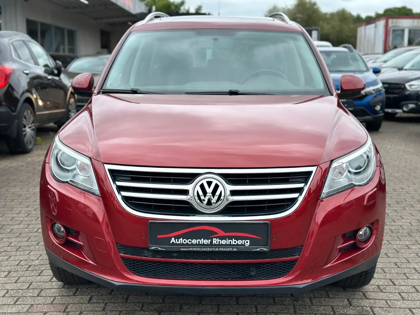 Volkswagen Tiguan Sport & Style 4Motion Pano Tüv Insp Top Rojo - 2