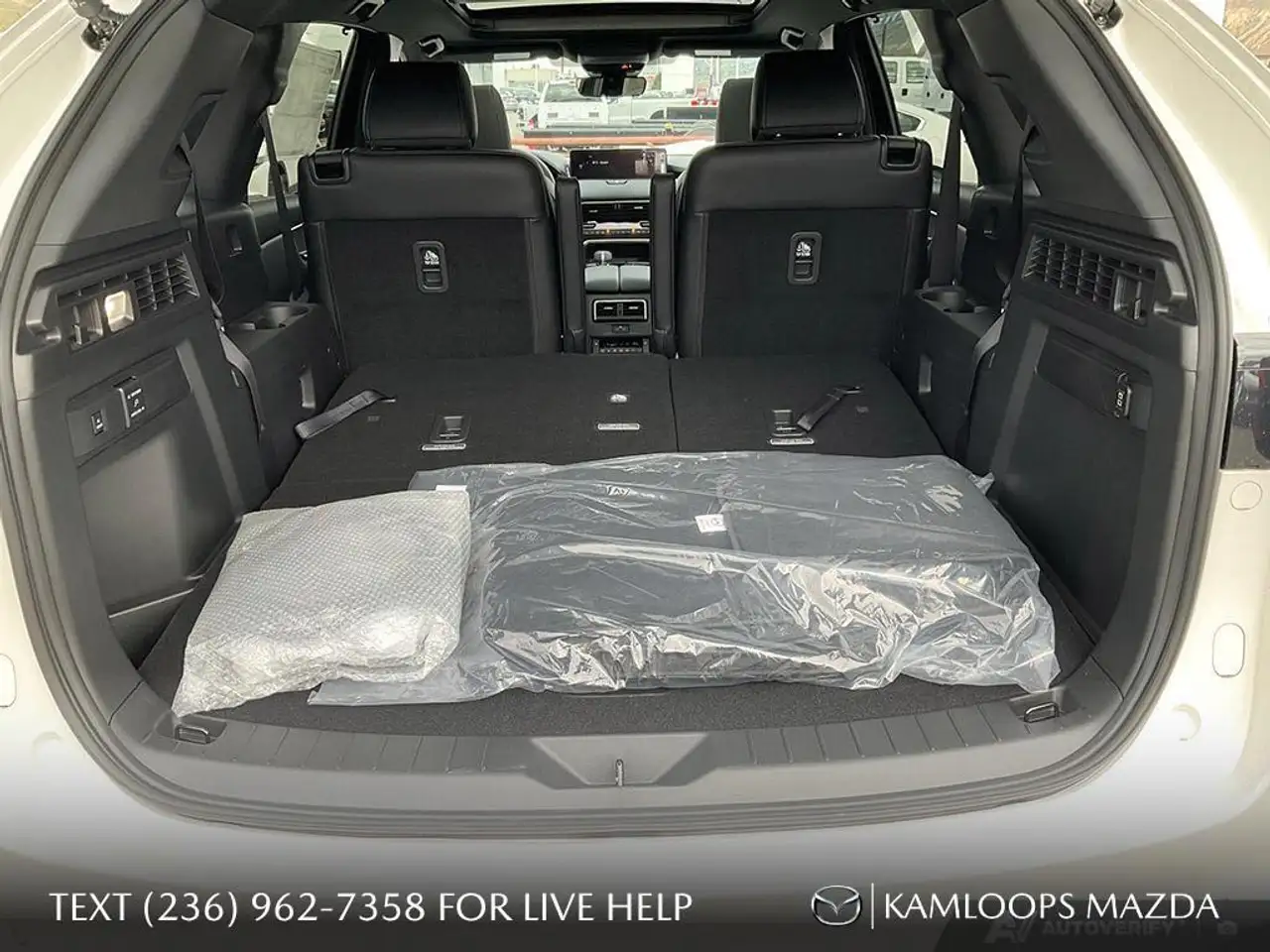 Mazda CX-90 PHEV photo Mazda CX-90 PHEV