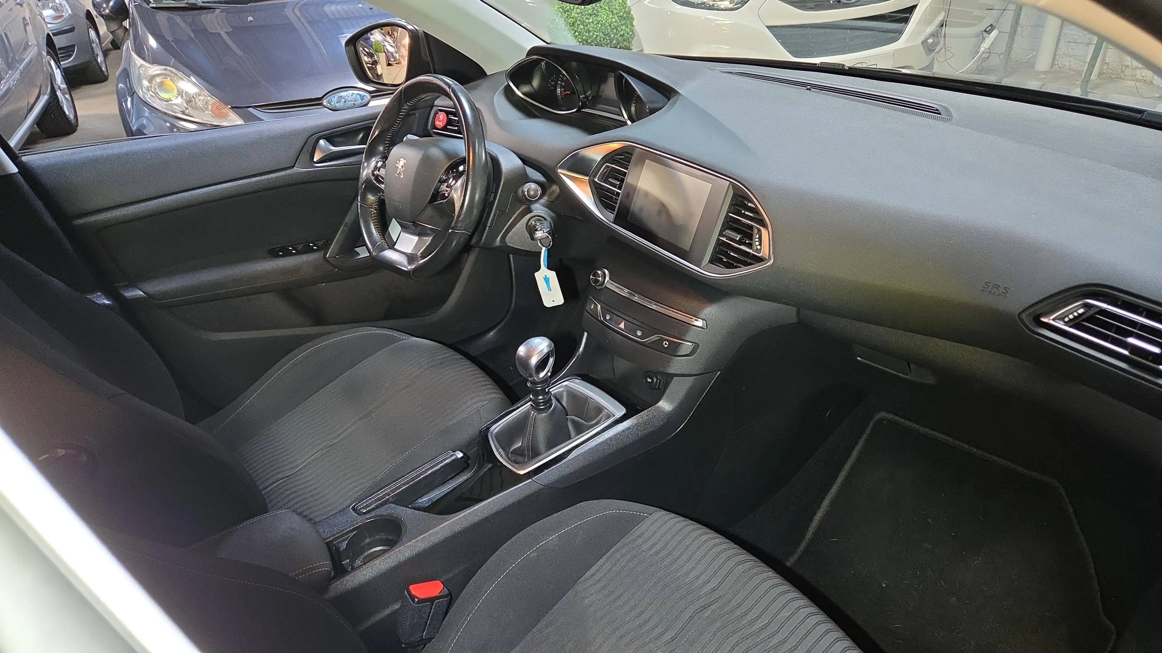 Peugeot 308 308 1.6 THP Active norme LEZ 2030 $$ 12MOIS GARANTI $$ — photo 10