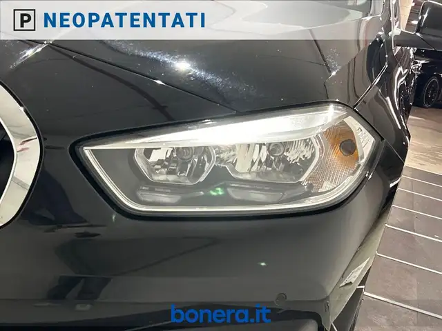 BMW 1 Series view 10