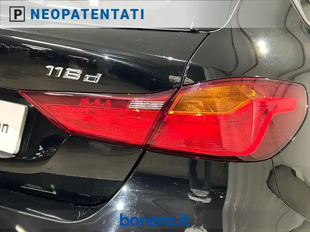 BMW 1 Series view 11