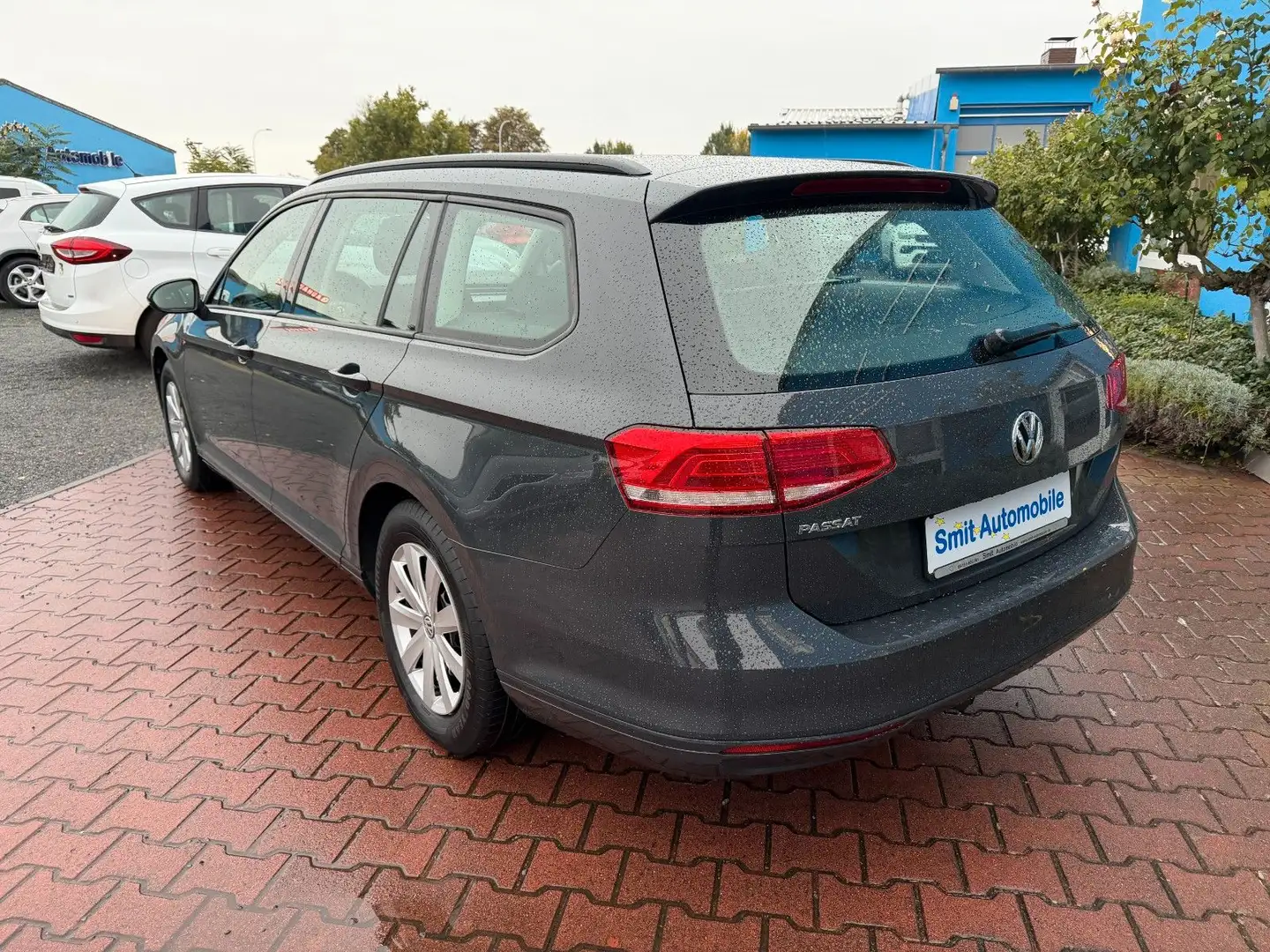 Volkswagen Passat Variant Trendline BMT/Start-Stopp Grau - 2