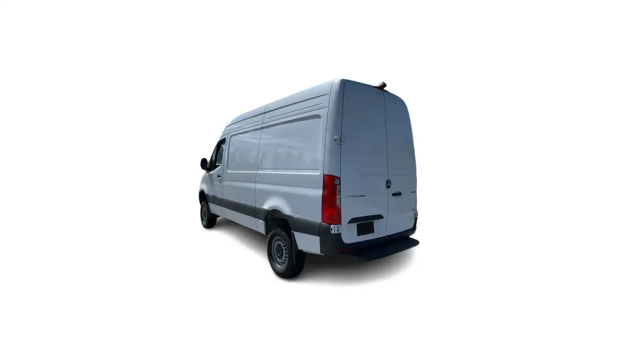 Mercedes-Benz Sprinter снимка Mercedes-Benz Sprinter