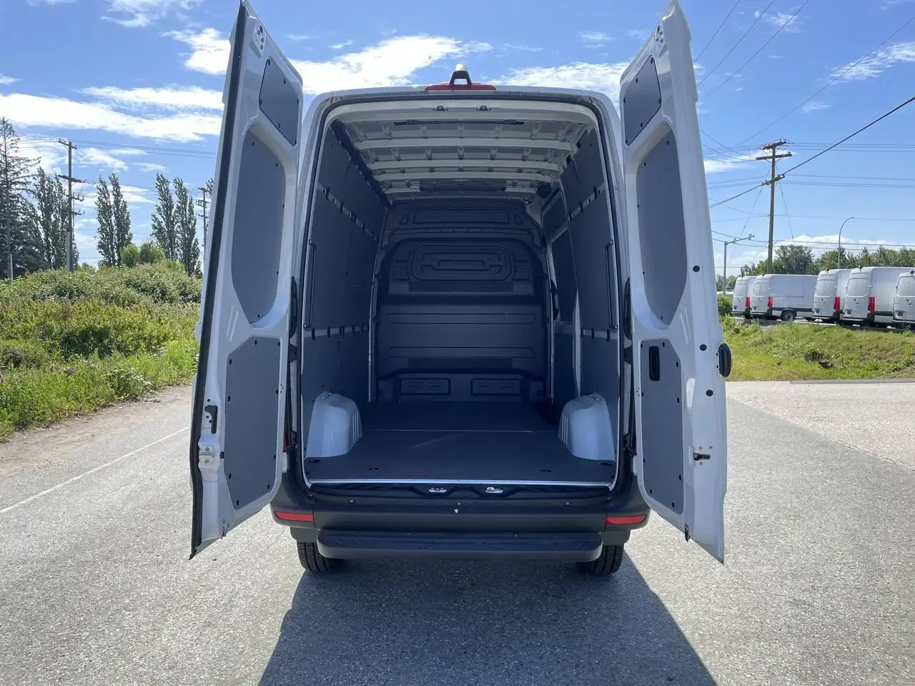 Mercedes-Benz Sprinter снимка Mercedes-Benz Sprinter
