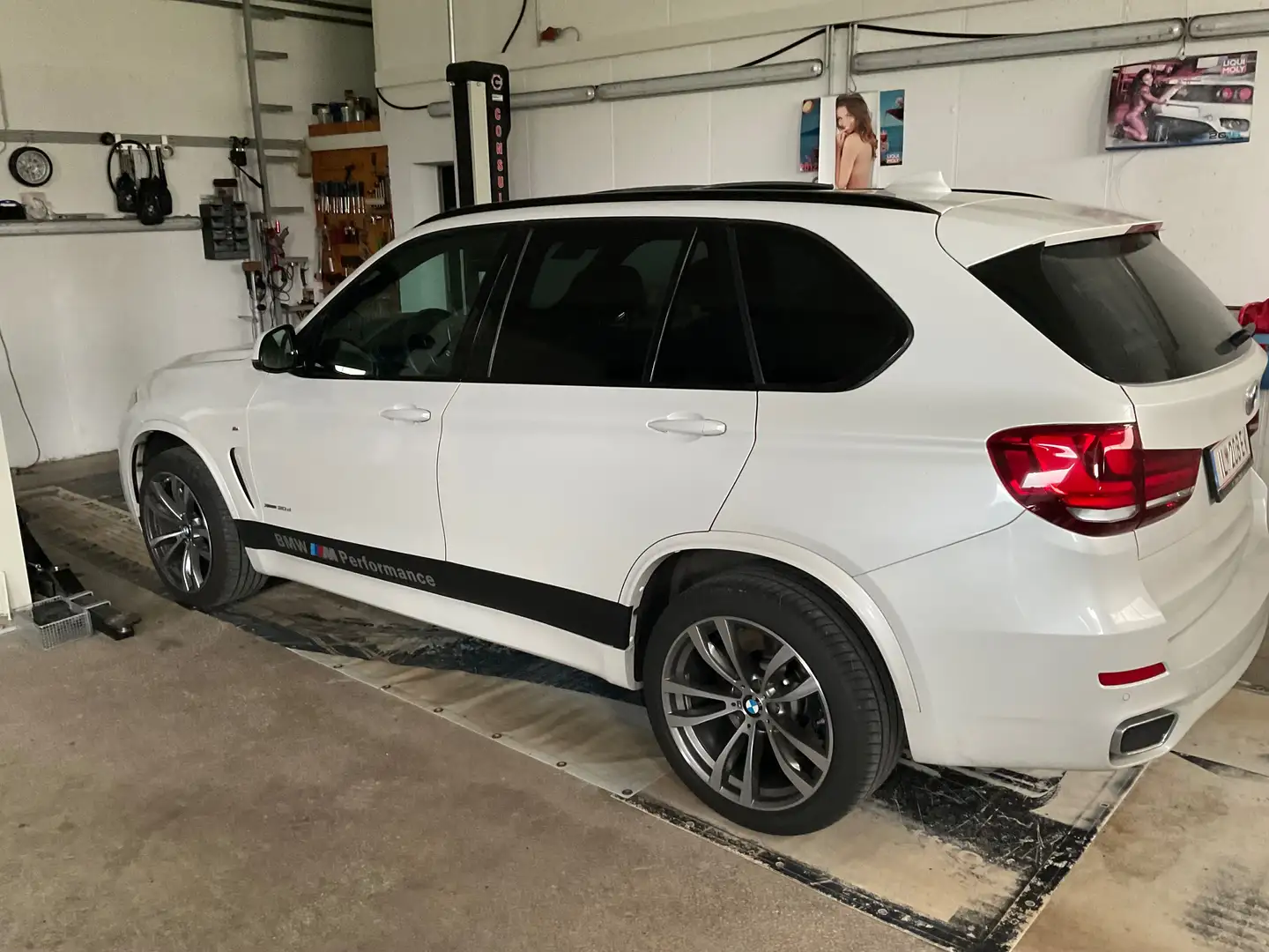 BMW X5 X5 xDrive30d Aut. Weiß - 1