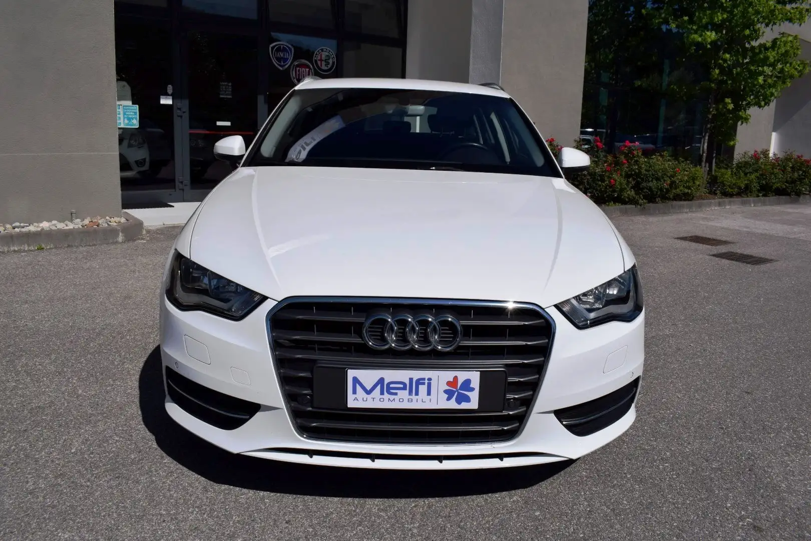Audi A3 1.6TDI 110cv SPB S-Tronic Business Clean Diesel Bianco - 2