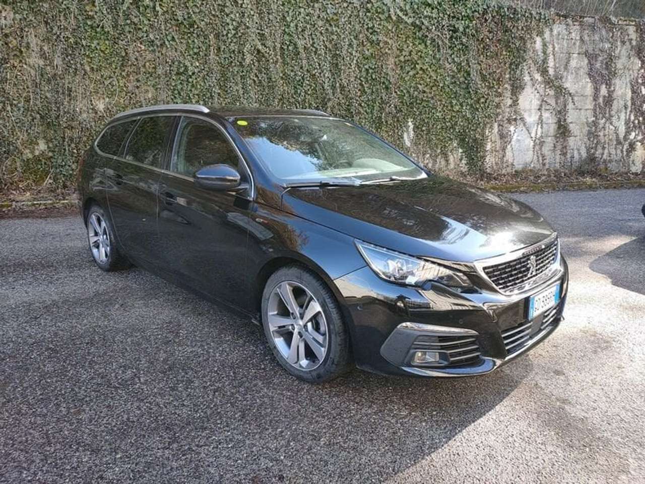 Peugeot 308 308 II 2018 SW SW 1.5 bluehdi GT s