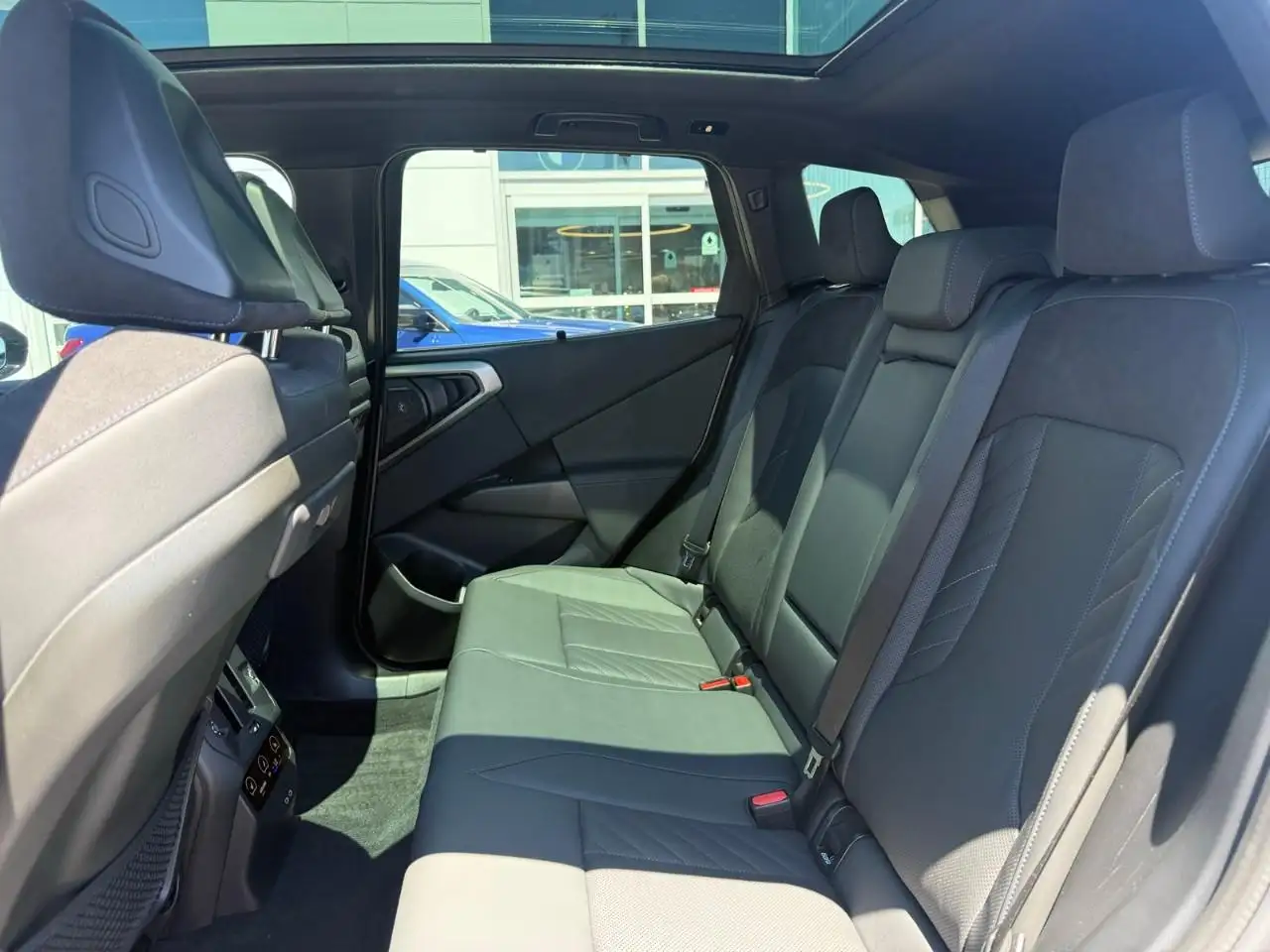 BMW X3 снимка BMW X3