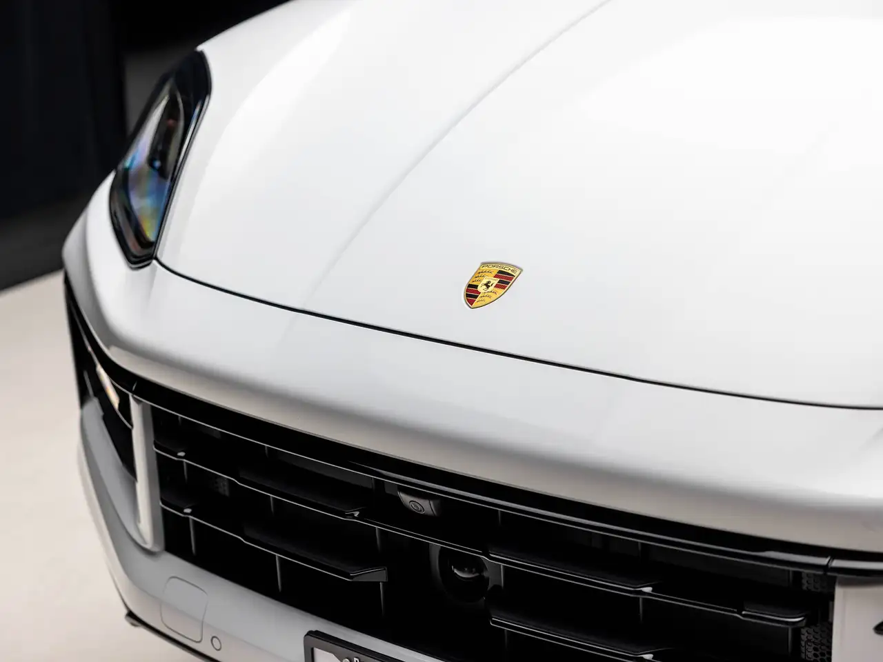 Porsche Cayenne снимка Porsche Cayenne