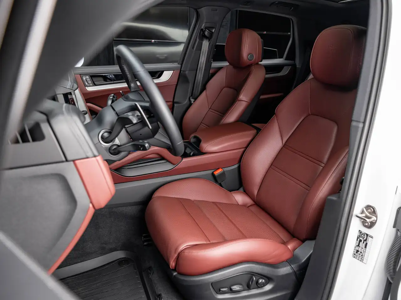 Porsche Cayenne снимка Porsche Cayenne