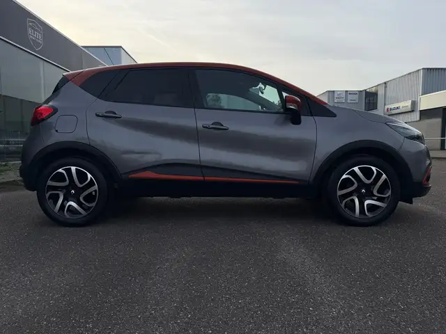 Renault Captur view 4