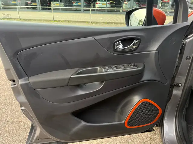 Renault Captur view 10