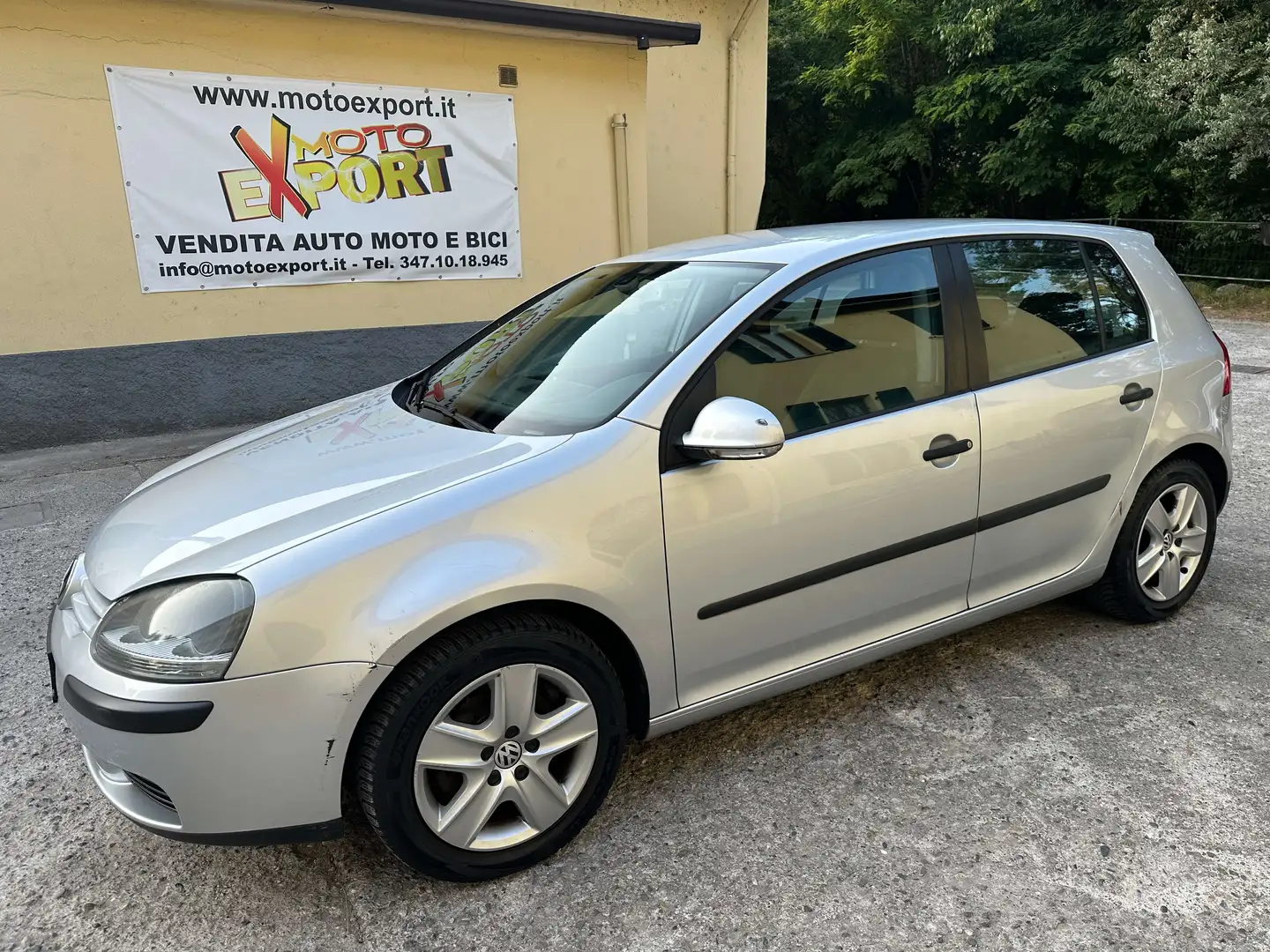 Volkswagen Golf Golf V 2003 5p 1.6 fsi Sportline Argento - 1