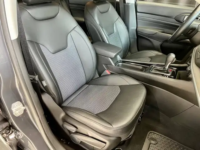 Jeep Compass view 30