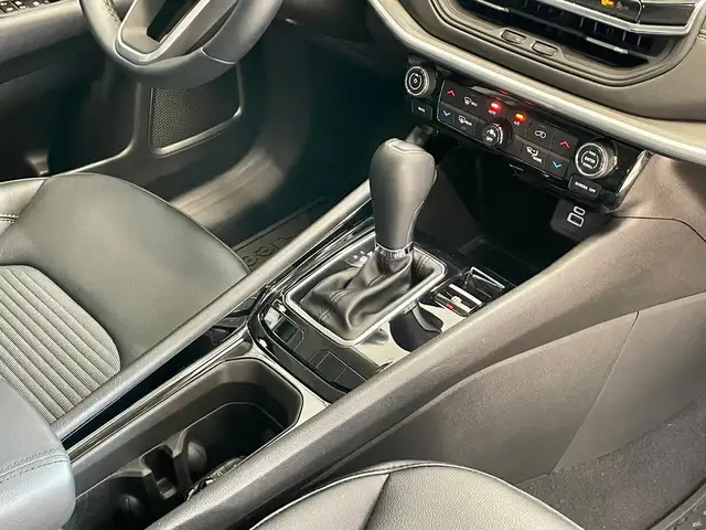 Jeep Compass view 27