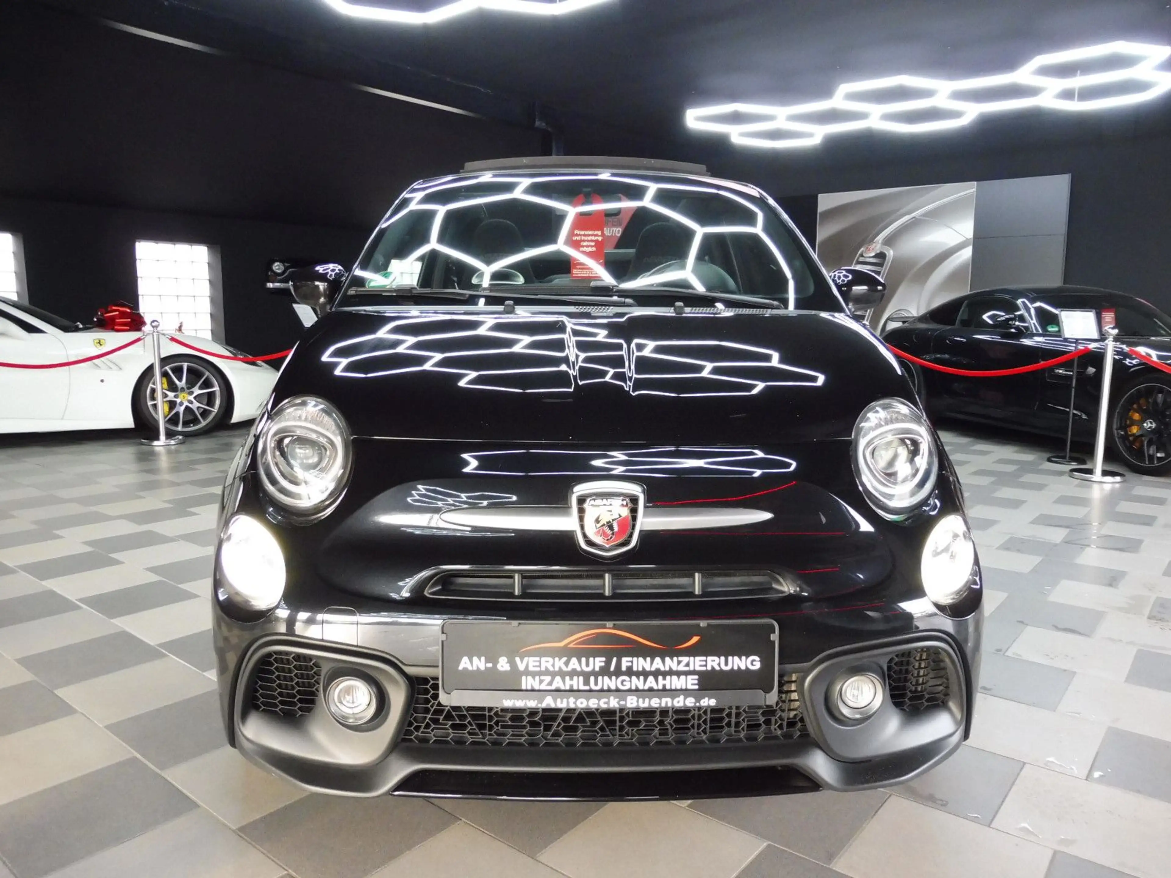 Abarth 500 Cabrio 595C Pista Competizione 1.Hand — photo 3