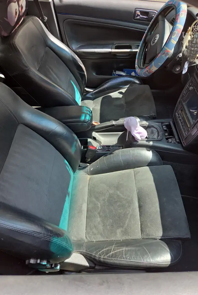 Volkswagen Passat 1.6, foto 1