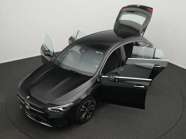 Mercedes-Benz CLA view 14
