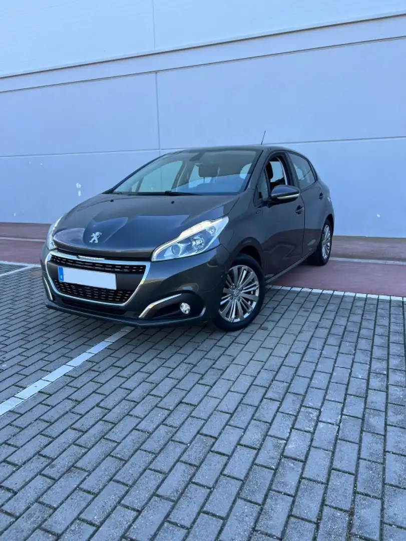 Peugeot 208 1.2 PureTech S&S Active 82 Gris - 1