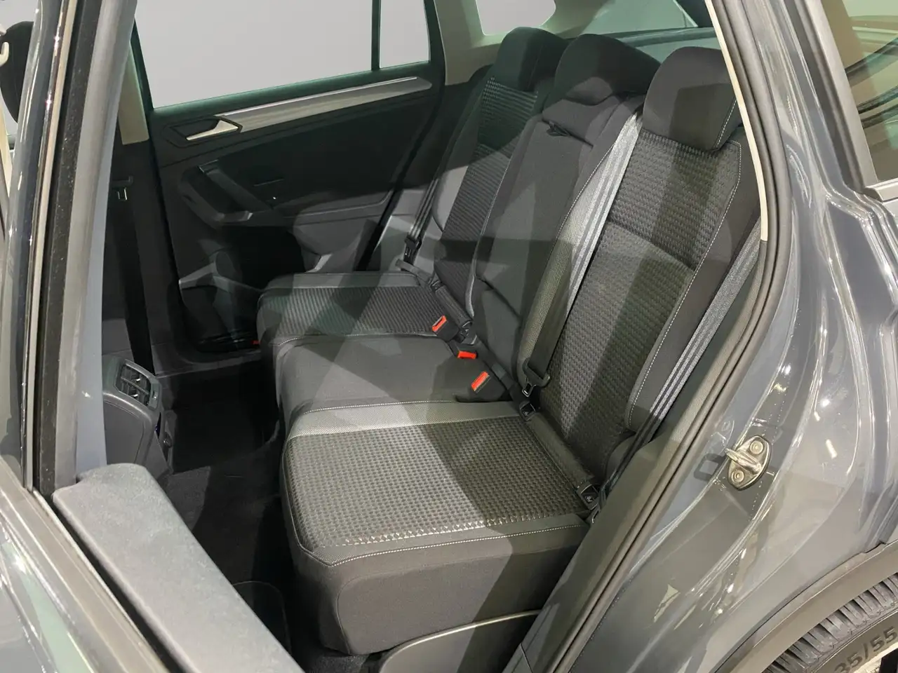 Volkswagen Tiguan 1.5 TSI DSG Active / Navi LED RFK, миниатюра 9