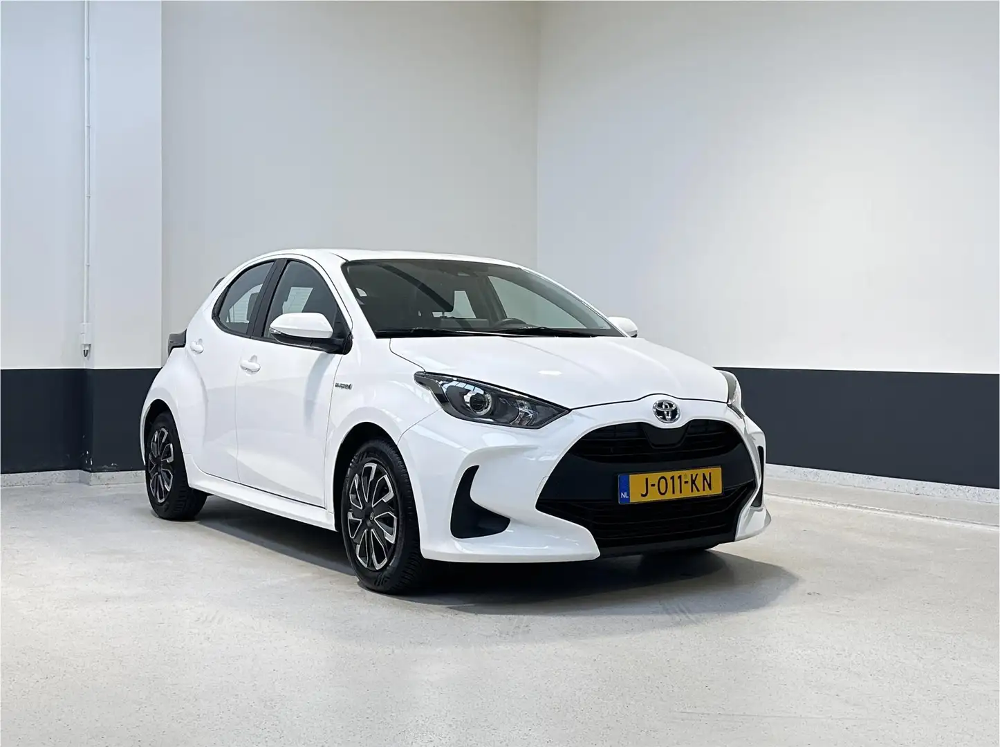 Toyota Yaris 1.5 Hybrid Active automaat | Apple Carplay / Andro Blanc - 1
