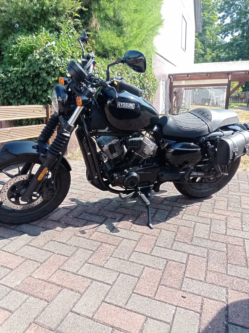 Hyosung GV 125 Schwarz - 2