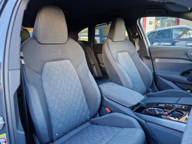 Audi A5 view 9