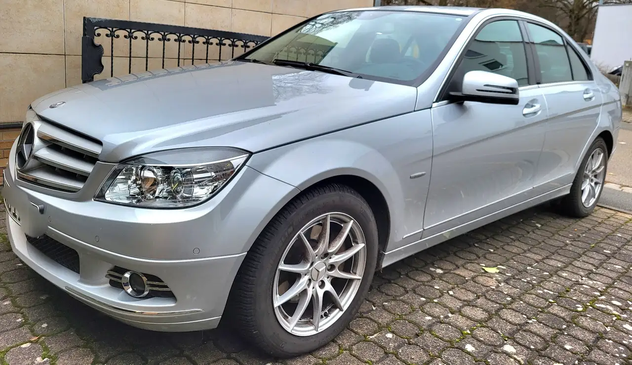 Mercedes-Benz C 200