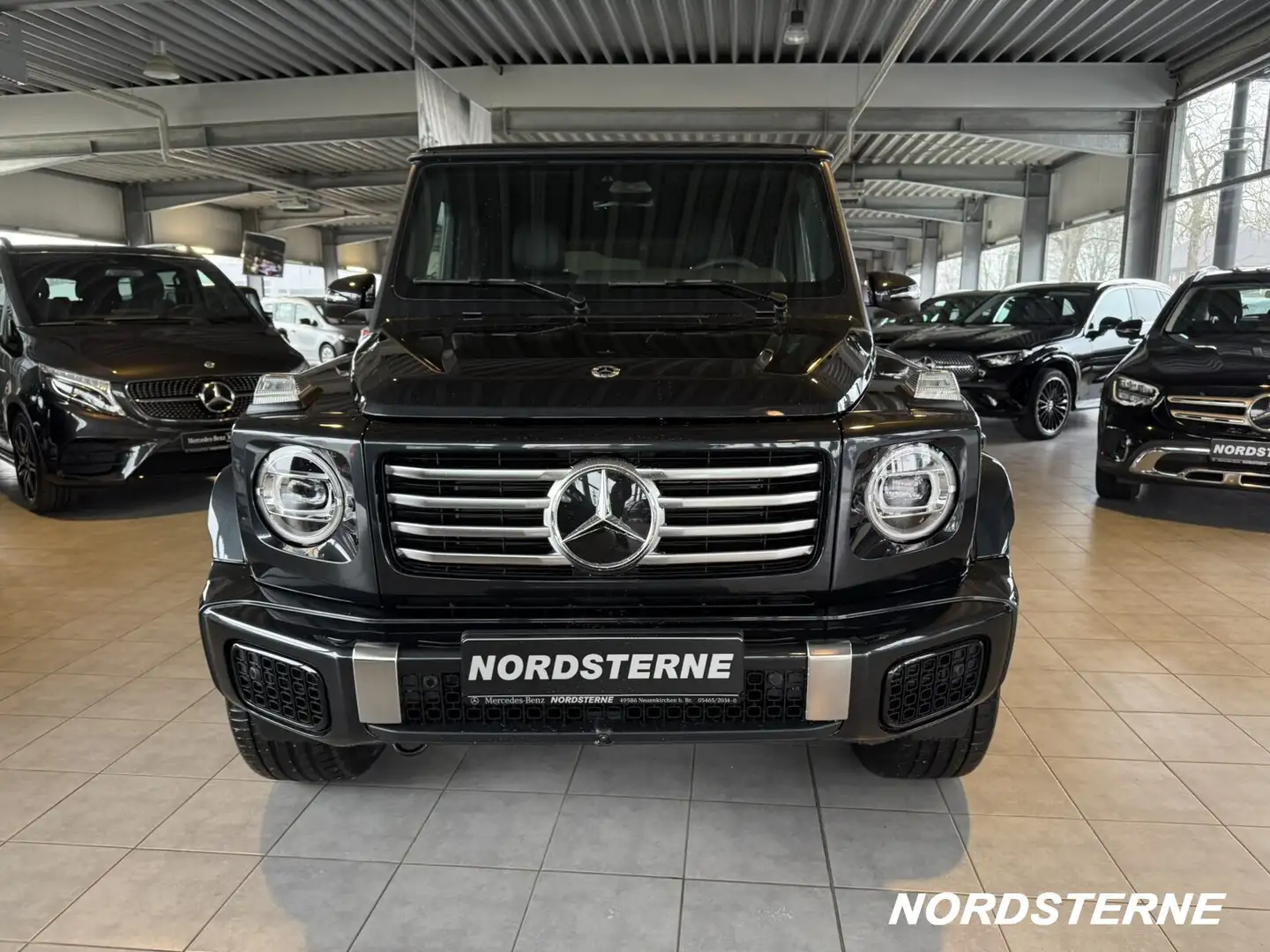 Mercedes-Benz G 450 G 450 d AMG-Line Massage Standheizung Sitzklima Noir - 2