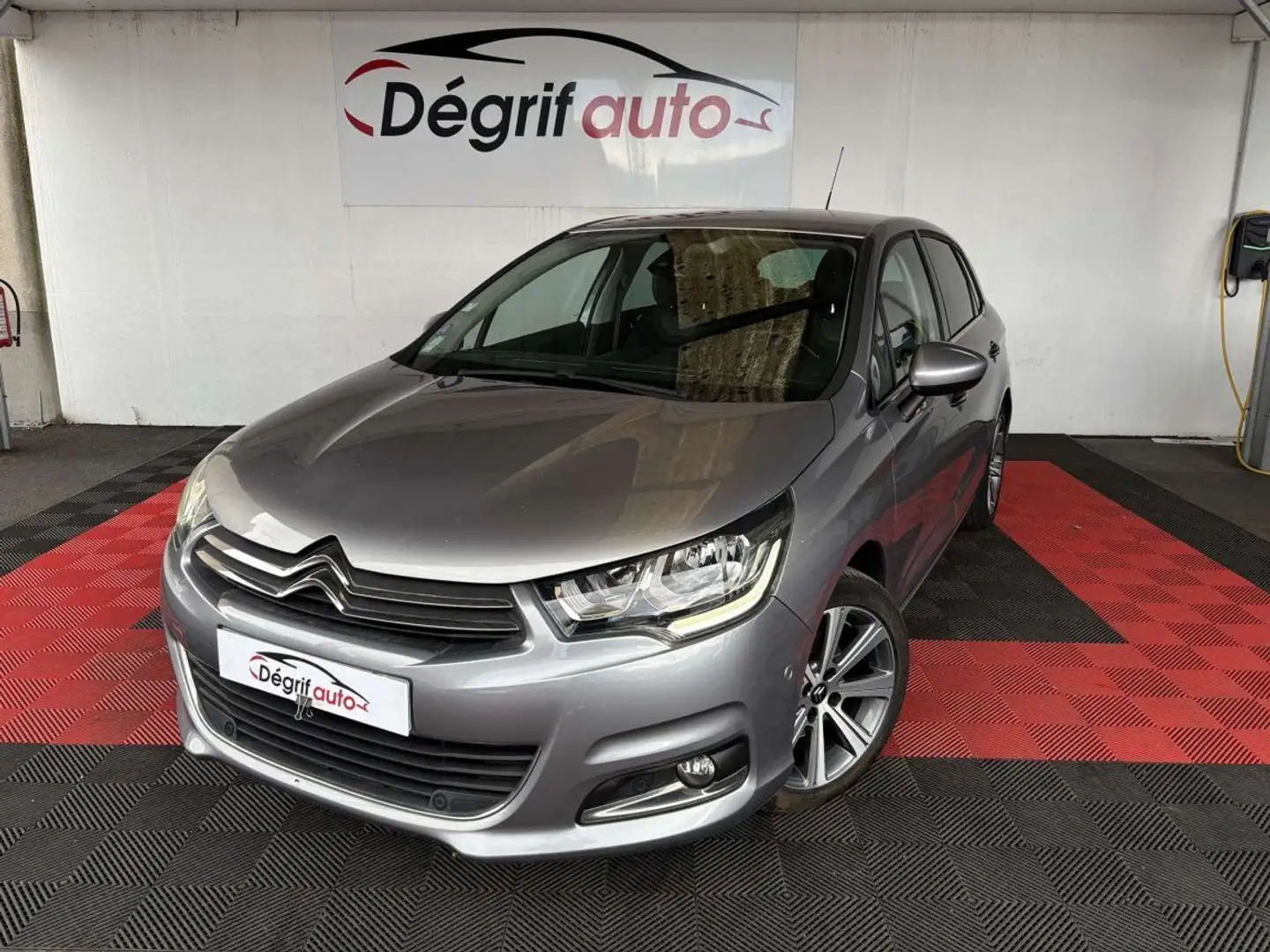 Citroen C4 PureTech 130 SetS BVM6 Feel Gris - 1