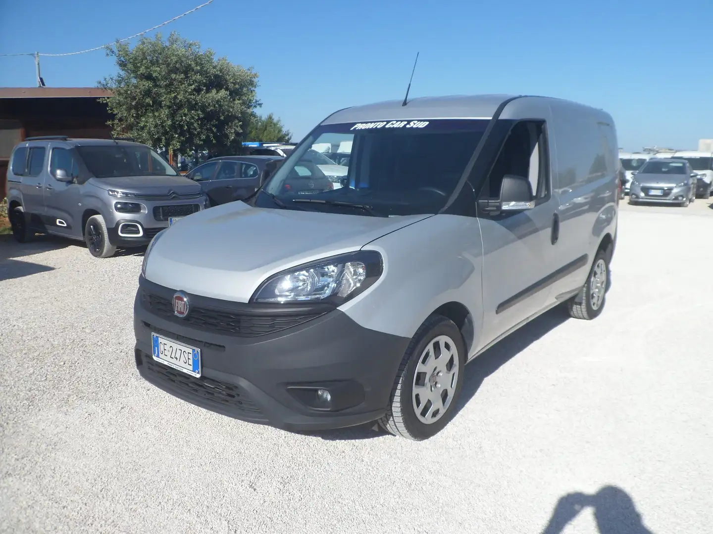 Fiat Doblo furgone Argento - 1