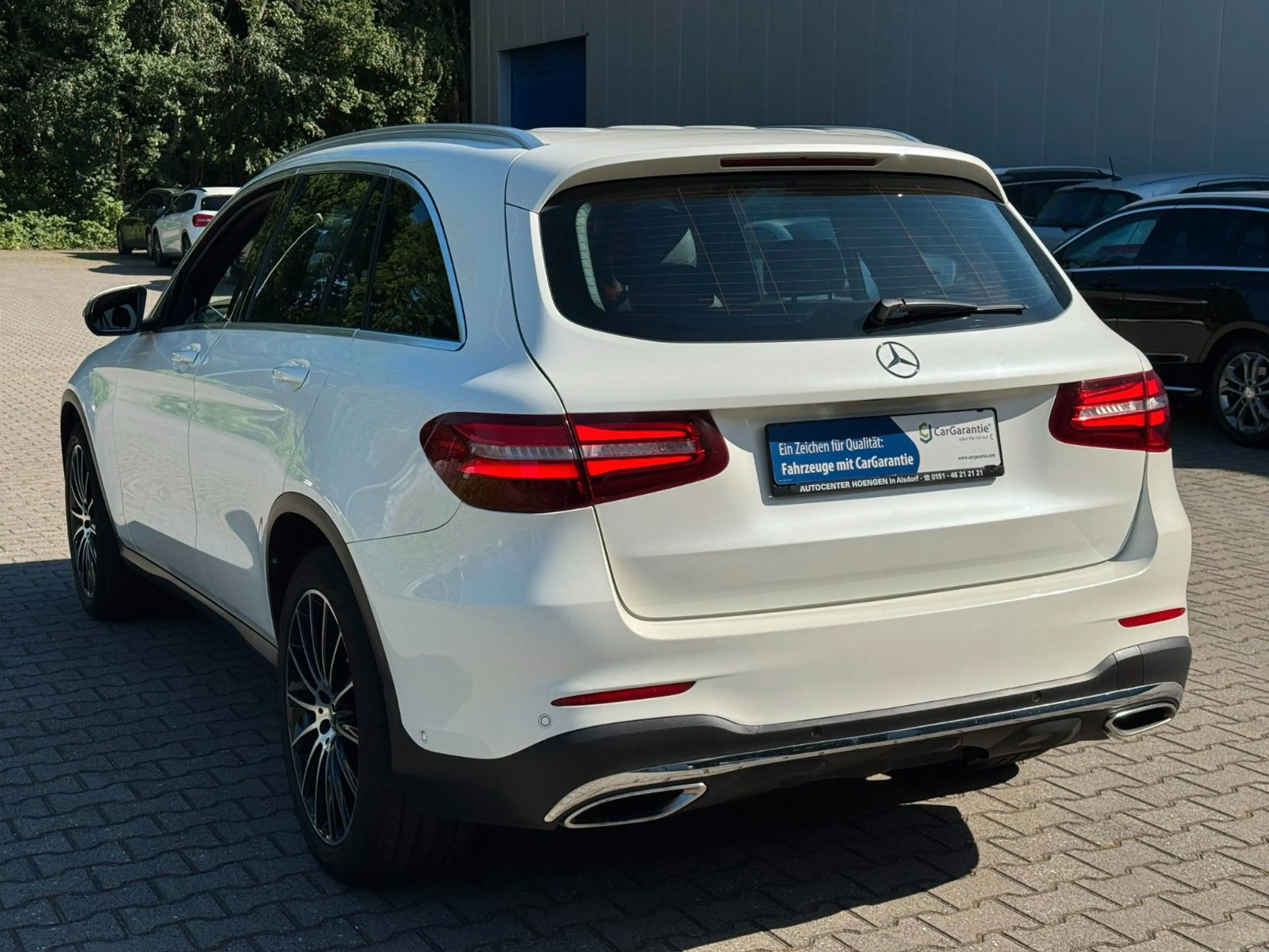 Mercedes-Benz GLC 250 4Matic Garantie*AMG Line*Panorama*Kamera — photo 11