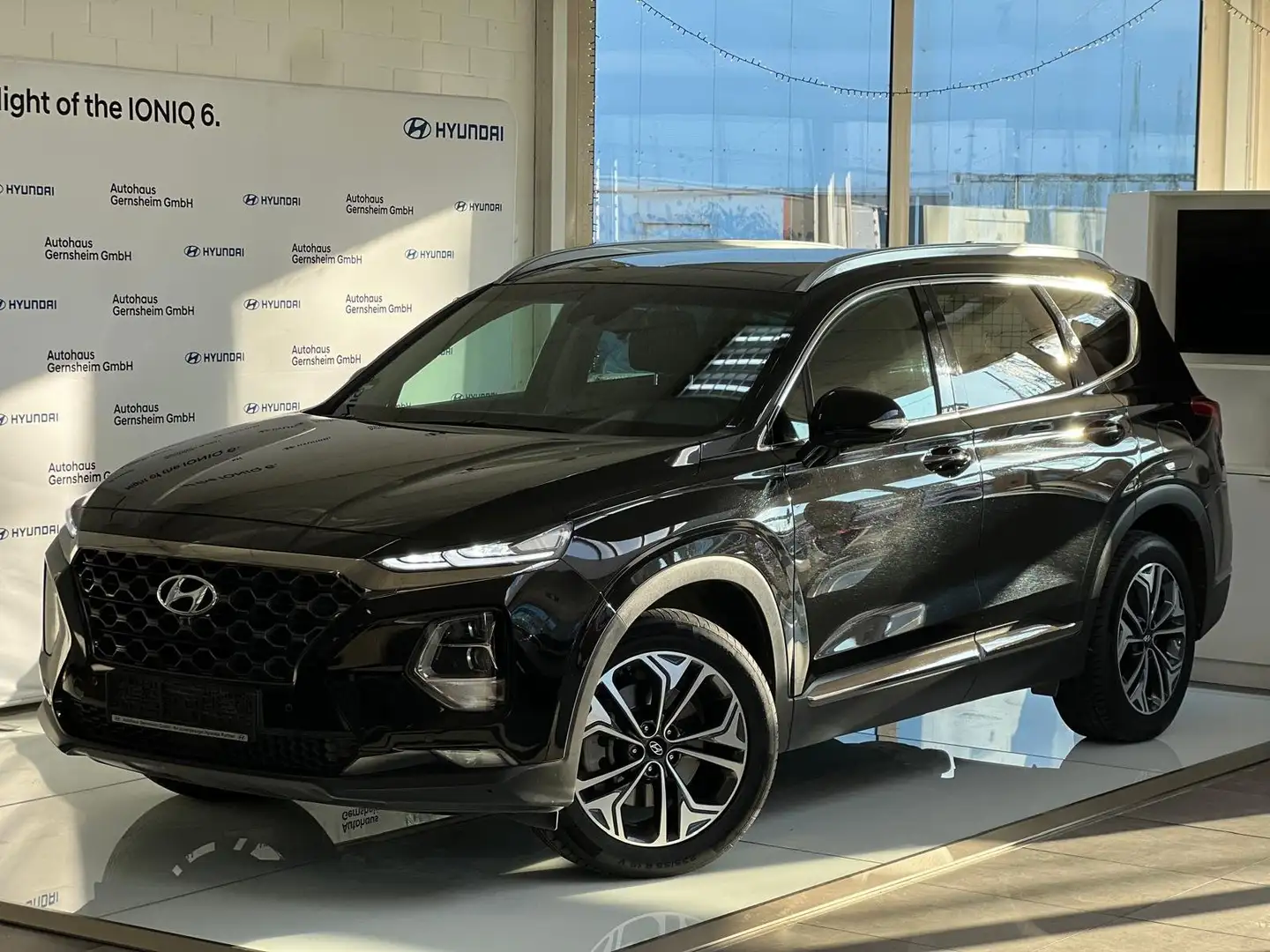 Hyundai SANTA FE Premium 8AT 4WD*360°Kamera*Head-Up*Pano*LED Noir - 1